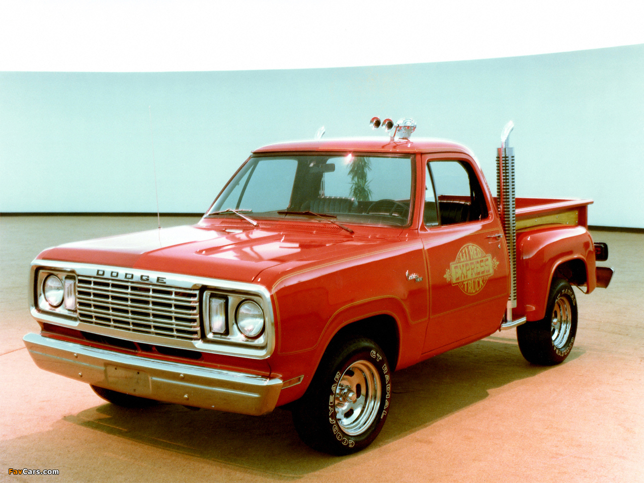 Images of Dodge Adventurer Lil Red Express Truck 1978–79 (1280 x 960)