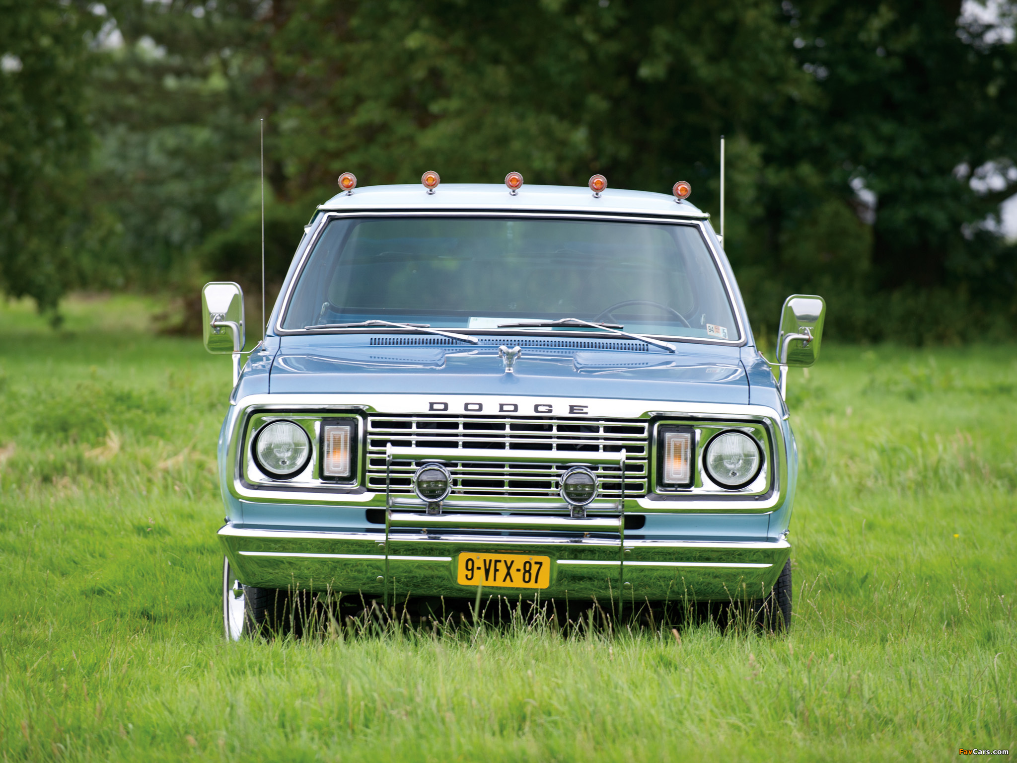 Photos of Dodge D150 Adventurer SE 1977 (2048 x 1536)