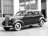Photos of Dodge D5 Sedan 1936–37
