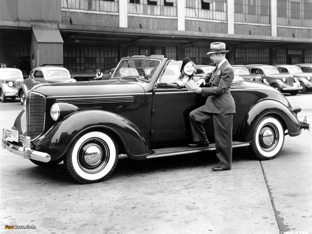 Dodge D8 Convertible 1937–38 photos (1024 x 768)