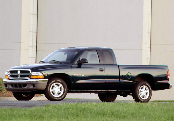 Dodge Dakota Club Cab 1997–2004 images