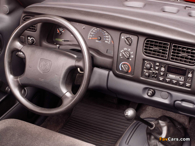 Dodge Dakota Club Cab 1997–2004 pictures (640 x 480)