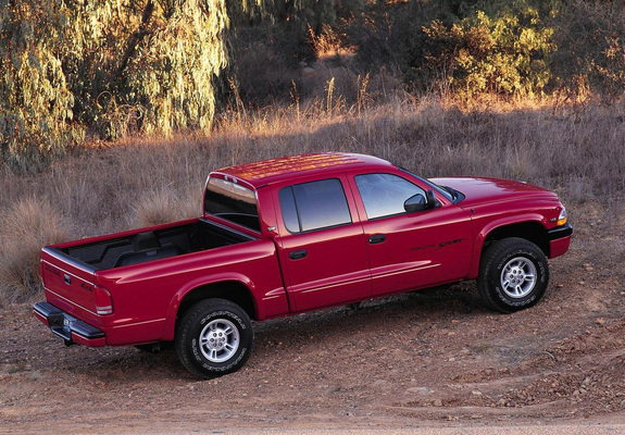 Dodge Dakota Sport Quad Cab 2000–04 wallpapers