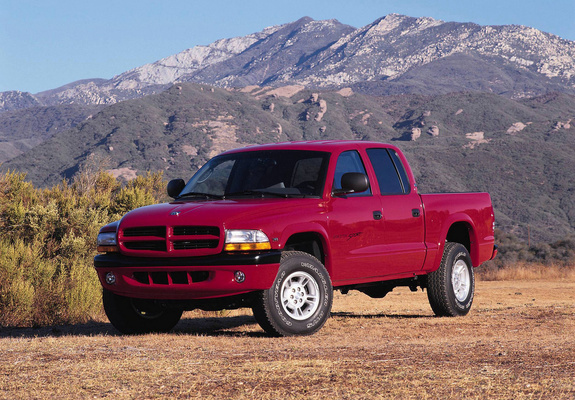 Dodge Dakota Sport Quad Cab 2000–04 wallpapers