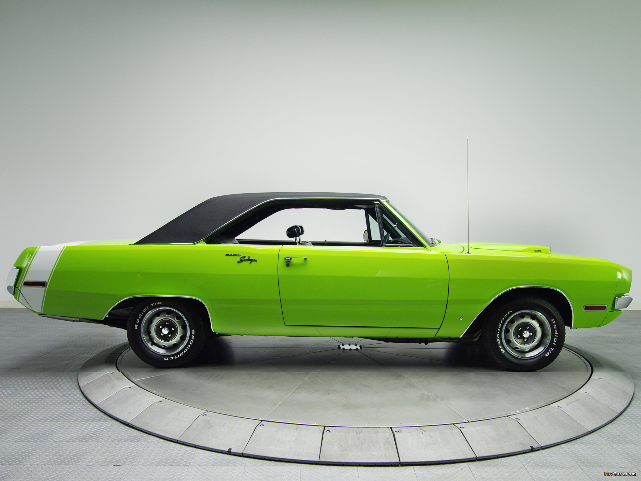 Photos of Dodge Dart Swinger 340 (LM23) 1970 (2048 x 1536)