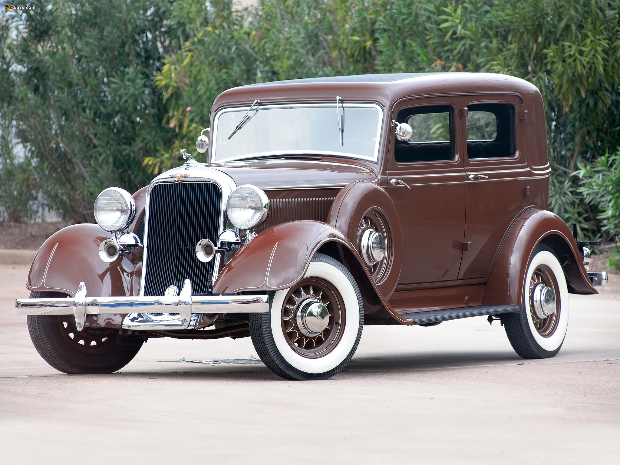 Dodge DP 4-door Salon Brougham 1933 wallpapers (2048 x 1536)