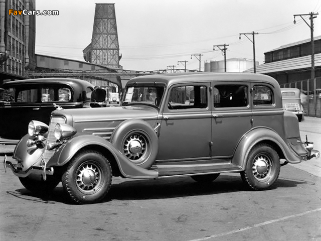 Dodge DRXX 4-door Sedan 1934 wallpapers (640 x 480)