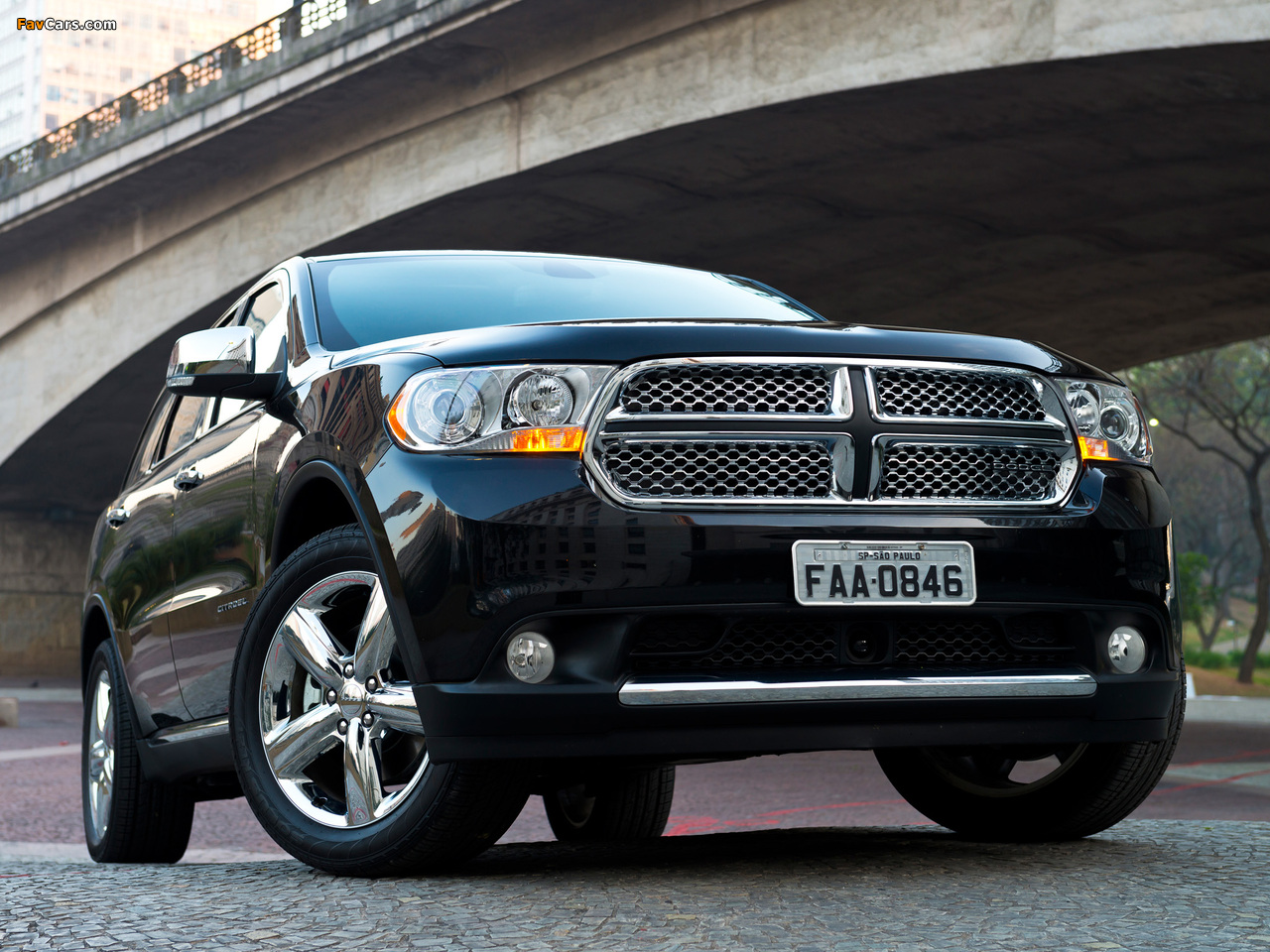 Dodge Durango Citadel 2010 pictures (1280 x 960)