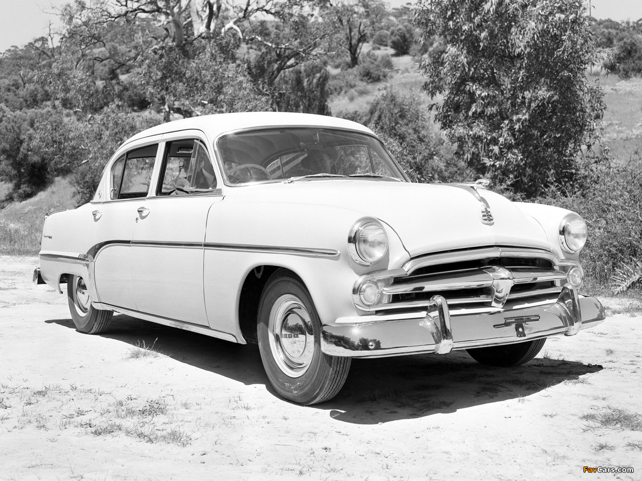 Photos of Dodge Kingsway Coronet 1956 (1280 x 960)