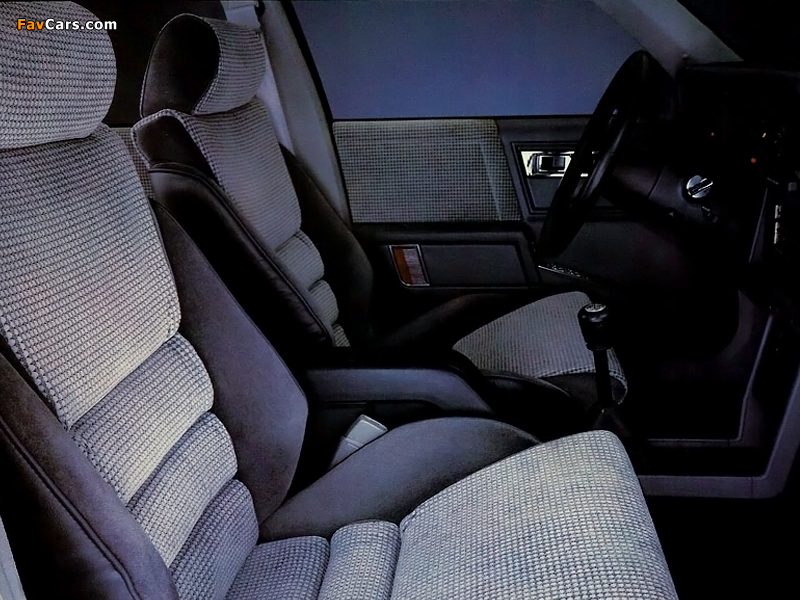 Images of Dodge Lancer Shelby 1988–89 (800 x 600)