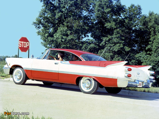 Photos of Dodge Royal Lancer 2-door Hardtop 1959 (640 x 480)