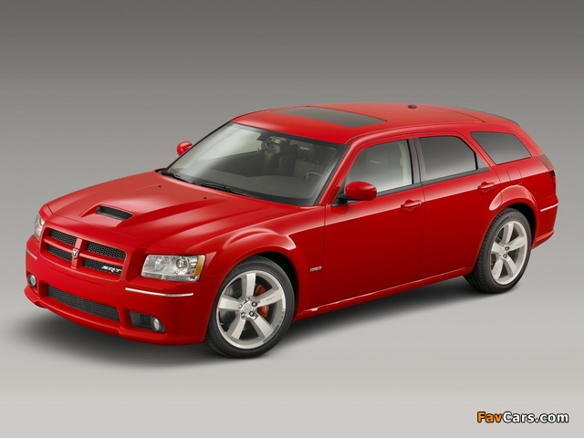 Dodge Magnum SRT8 2006–08 images (640 x 480)