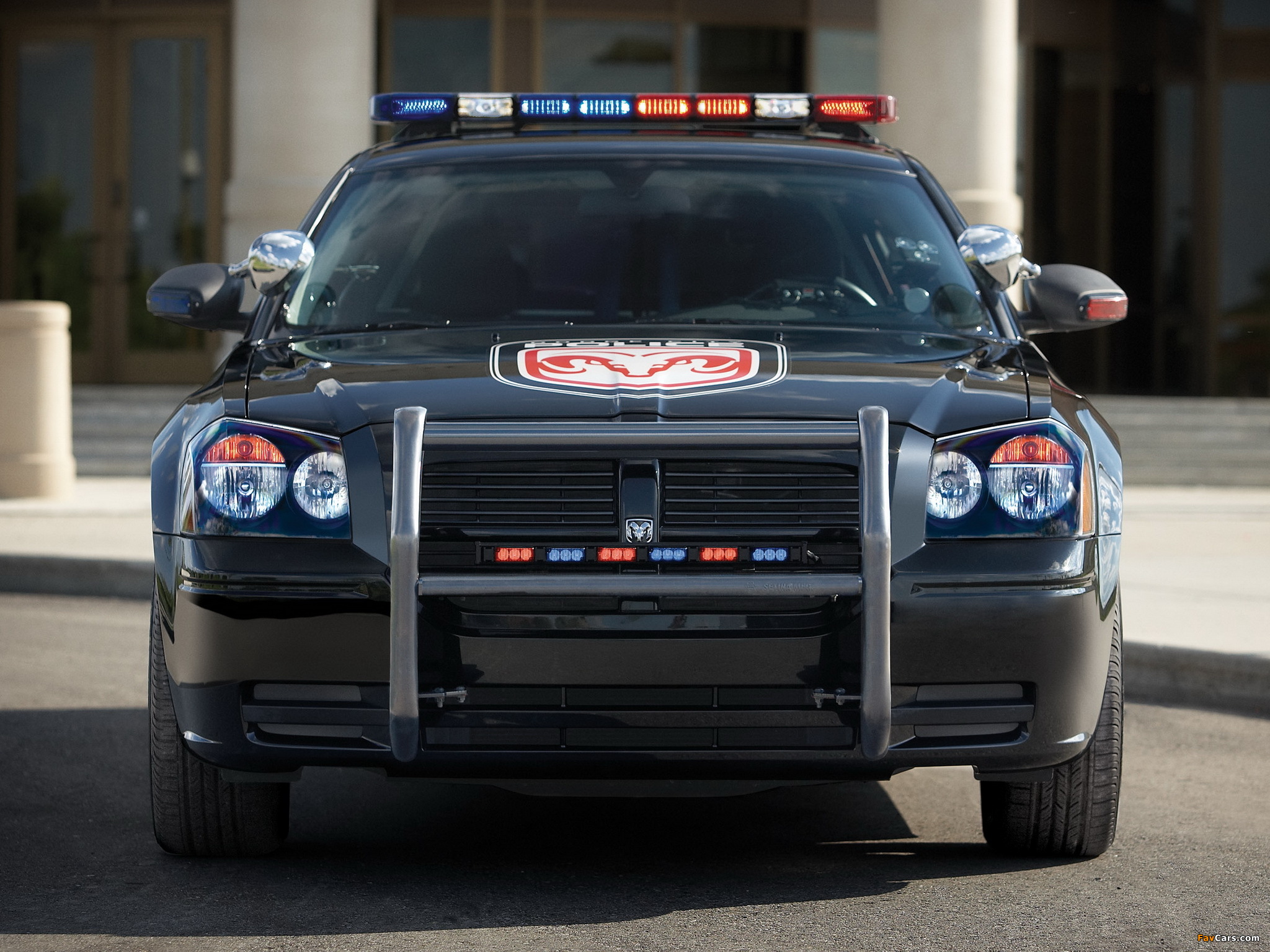 Photos of Dodge Magnum Police Car 2005–08 (2048 x 1536)
