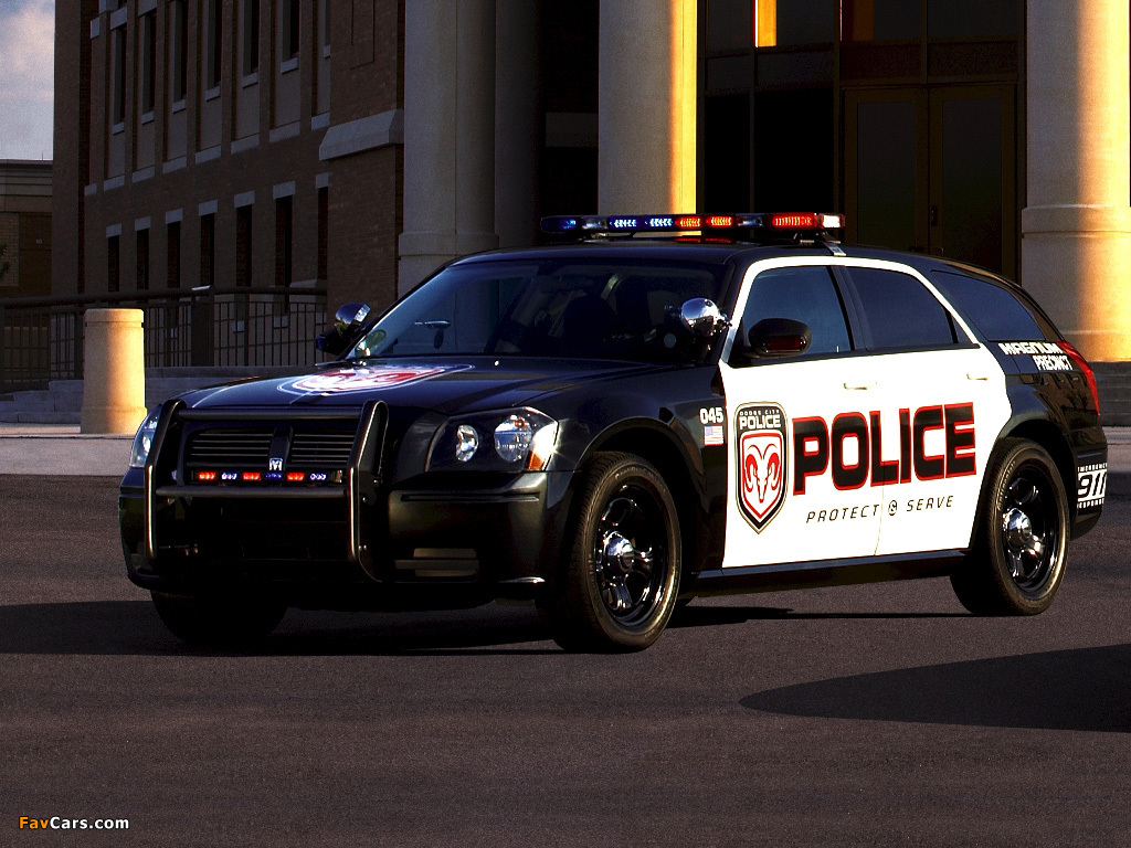 Dodge Magnum Police Car 2005–08 wallpapers (1024 x 768)