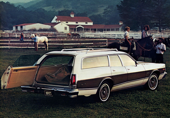 Images of Dodge Monaco Crestwood Wagon 1977