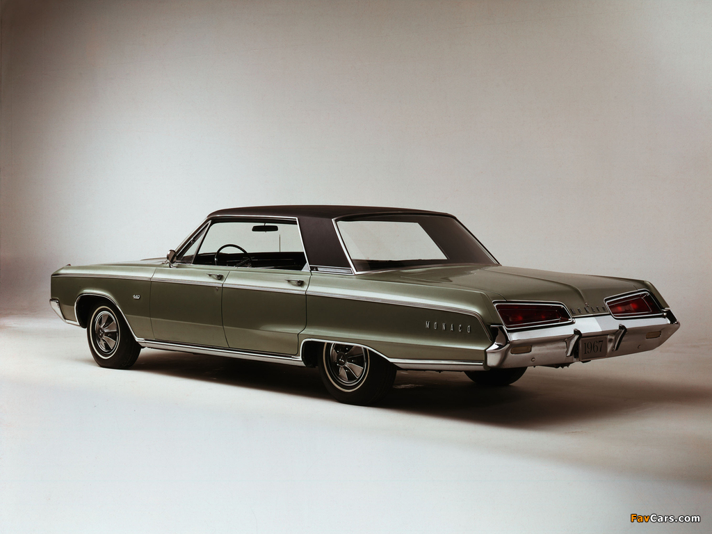 Photos of Dodge Monaco 4-door Hardtop 1967 (1024 x 768)