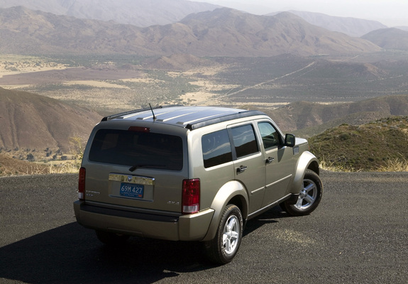 Dodge Nitro 2006–11 pictures