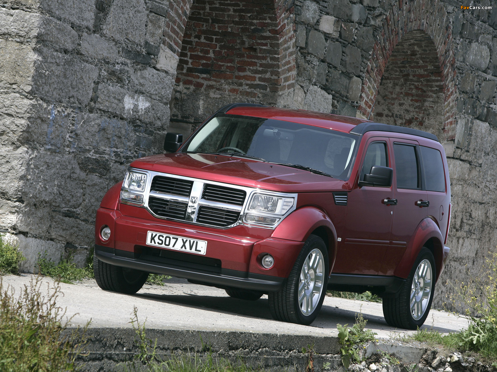 Dodge Nitro UK-spec 2007–09 pictures (1600 x 1200)