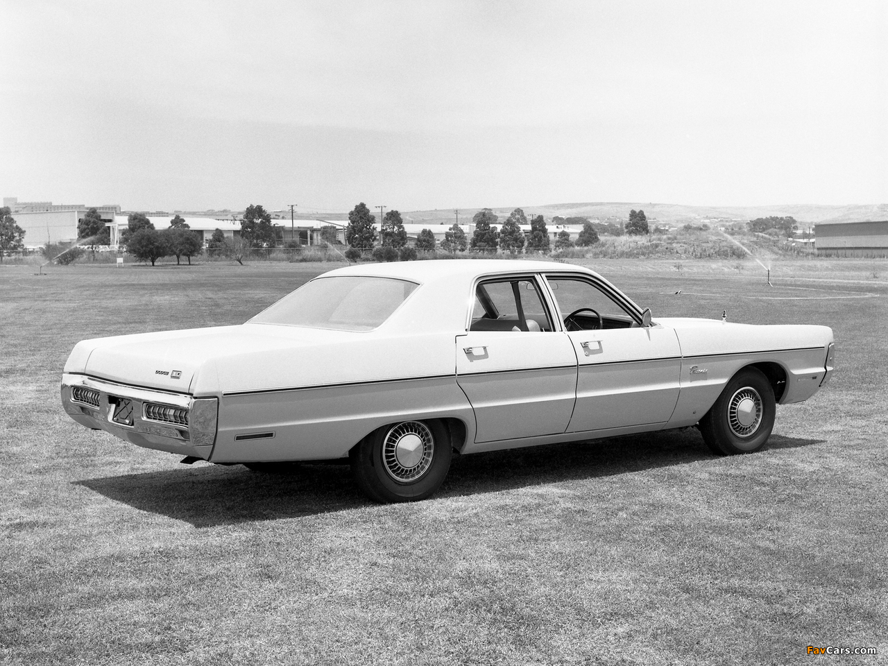 Dodge Phoenix Sedan (DG) 1971–73 images (1280 x 960)