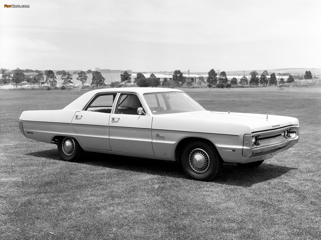 Dodge Phoenix Sedan (DG) 1971–73 photos (1280 x 960)