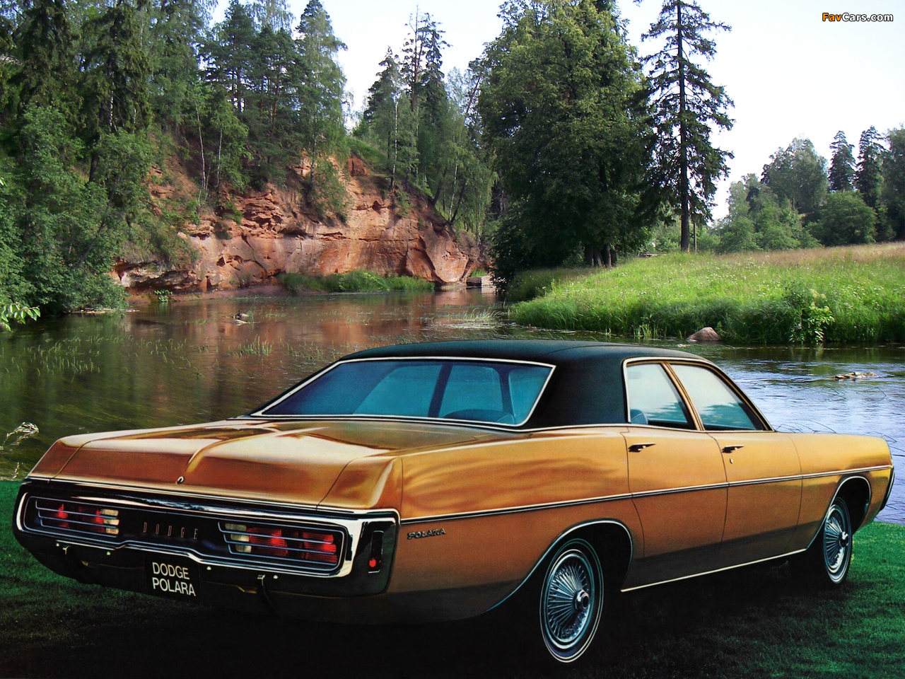 Photos of Dodge Polara Custom 4-door Sedan 1971 (1280 x 960)