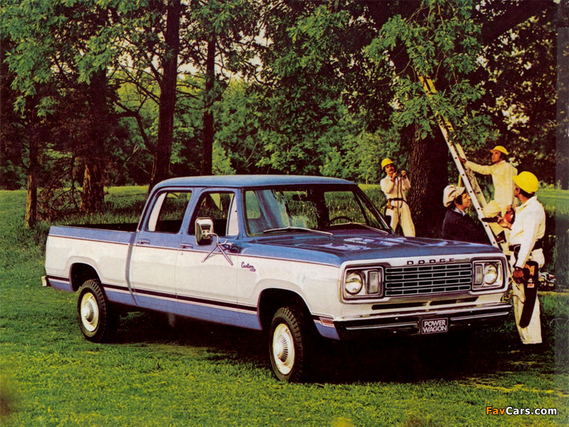 Dodge D200 Power Wagon Custom Crew Cab 1977 images (800 x 600)