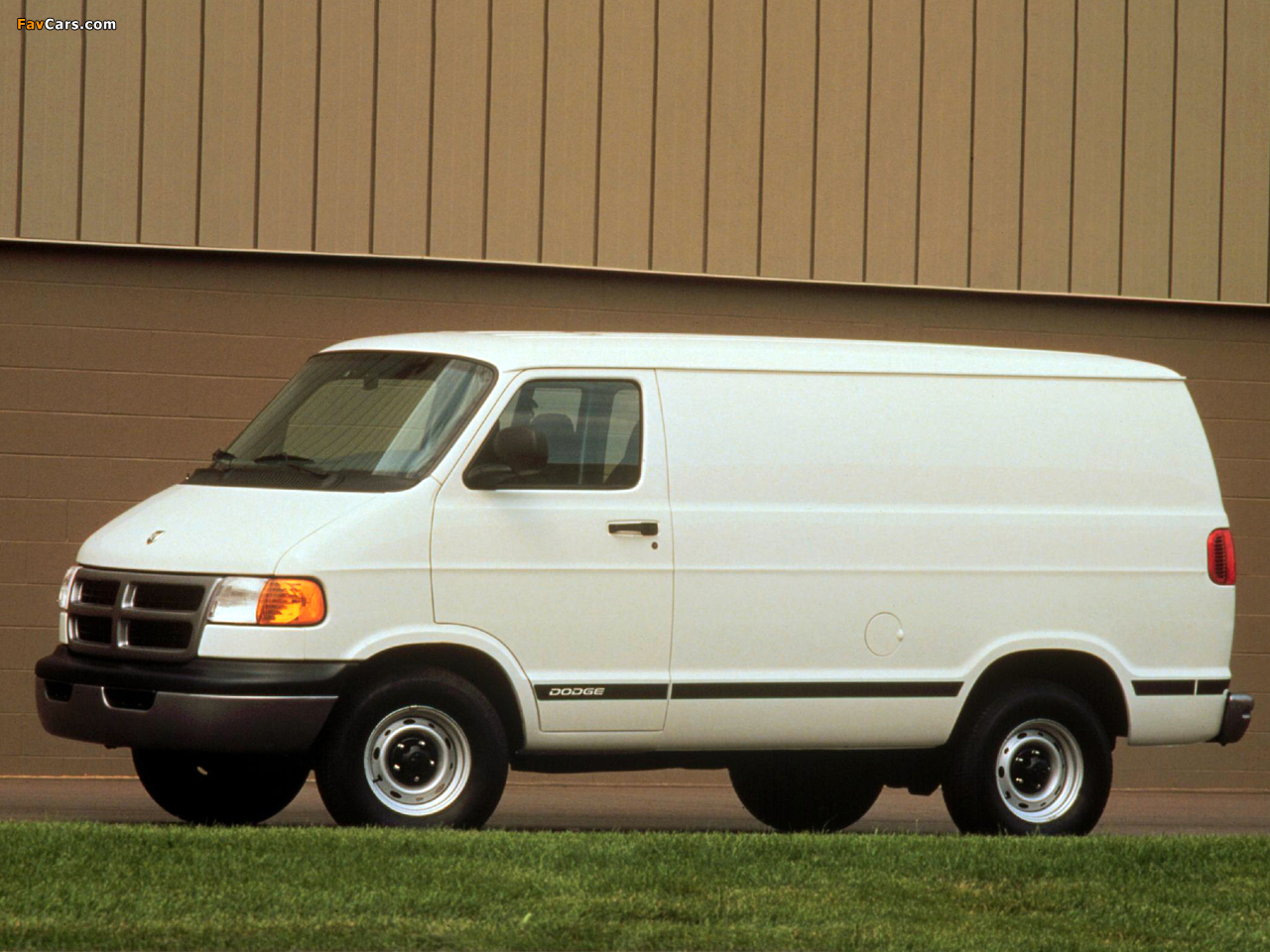 Photos of Dodge Ram Van 1994–2003 (1280 x 960)