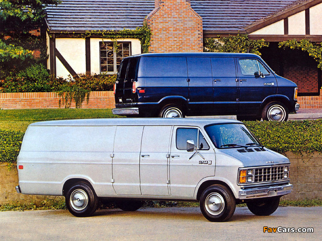 Pictures of Dodge Ram Van (640 x 480)