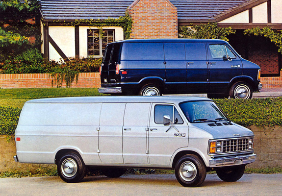 Pictures of Dodge Ram Van