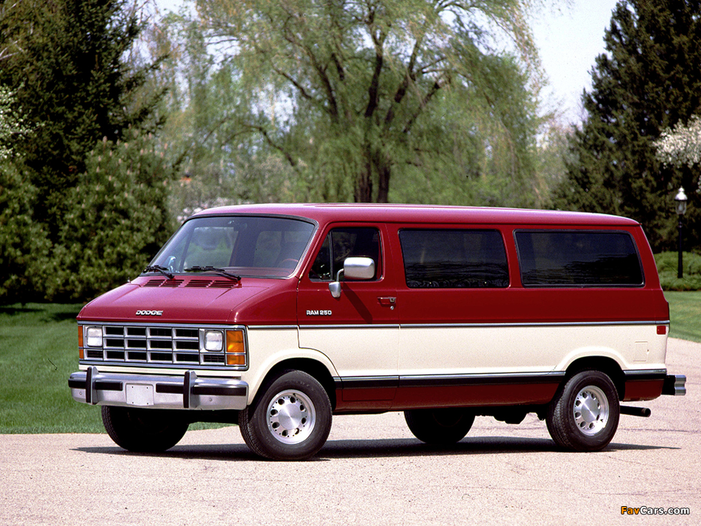 Dodge Ram Wagon 1986–93 wallpapers (1024 x 768)