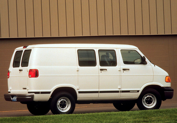 Dodge Ram Van 1994–2003 wallpapers