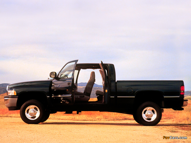 Dodge Ram 1500 Quad Cab 1994–2001 photos (800 x 600)
