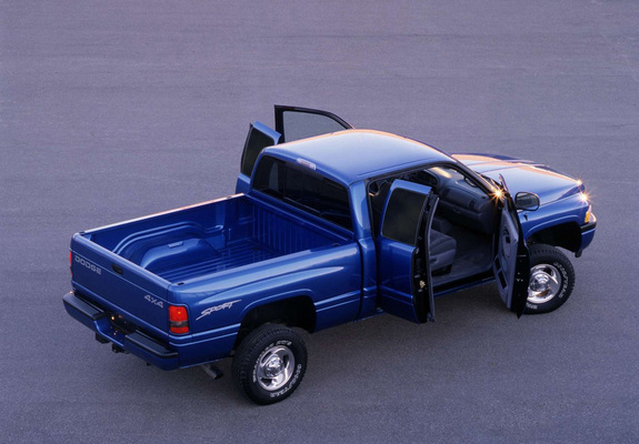 Dodge Ram 2500 Club Cab 1994–2002 pictures