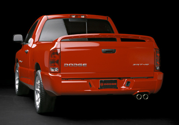 Dodge Ram SRT10 2004–06 photos