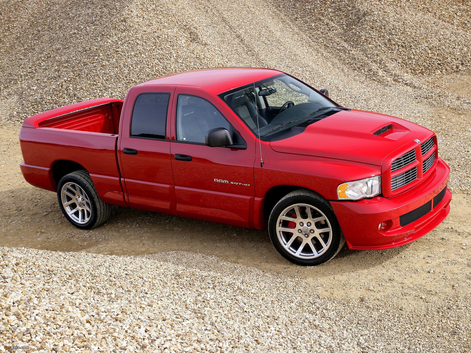 Dodge Ram SRT10 Quad Cab 2005–06 wallpapers (1920 x 1440)