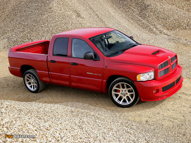 Dodge Ram SRT10 Quad Cab 2005–06 wallpapers (640 x 480)