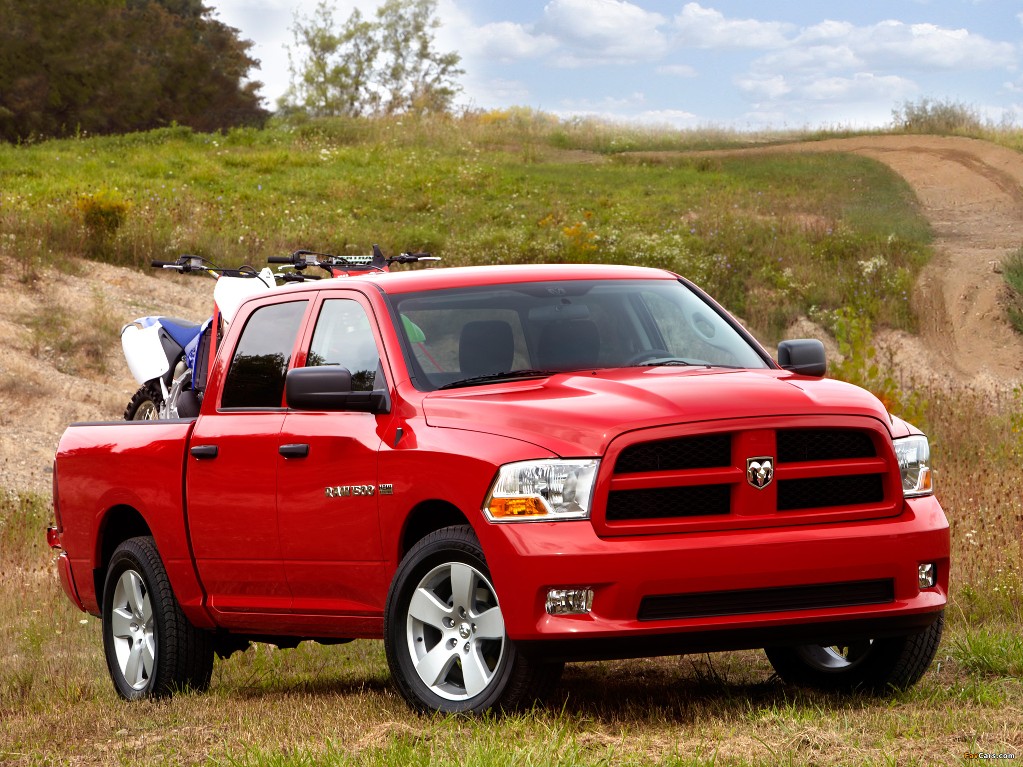 Ram 1500 Express Crew Cab 2011–12 images (2048 x 1536)