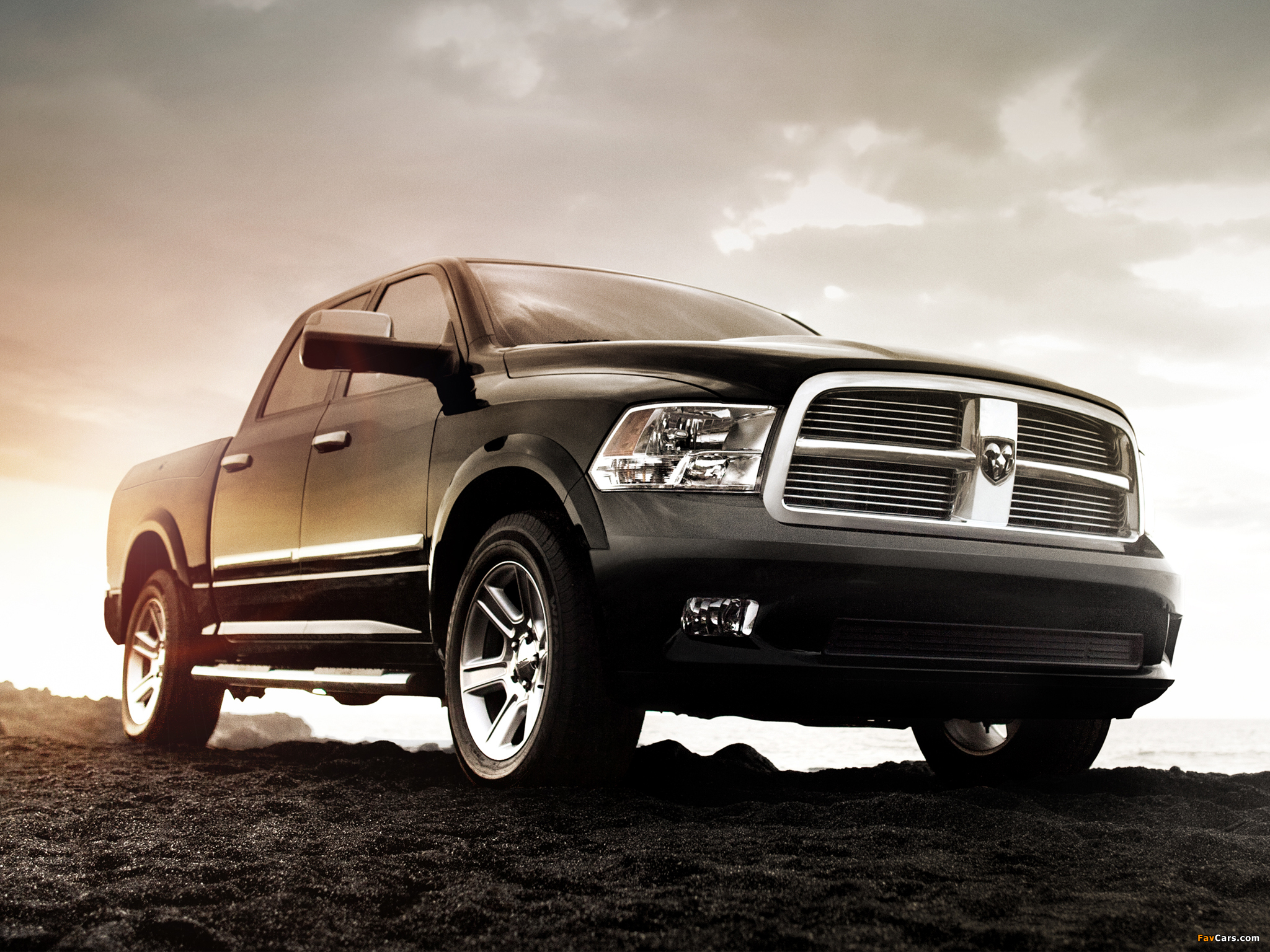 Ram 1500 Laramie Limited Crew Cab 2012 images (2048 x 1536)