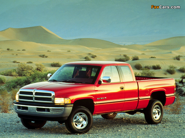 Images of Dodge Ram 1500 Club Cab 1994–2001 (640 x 480)