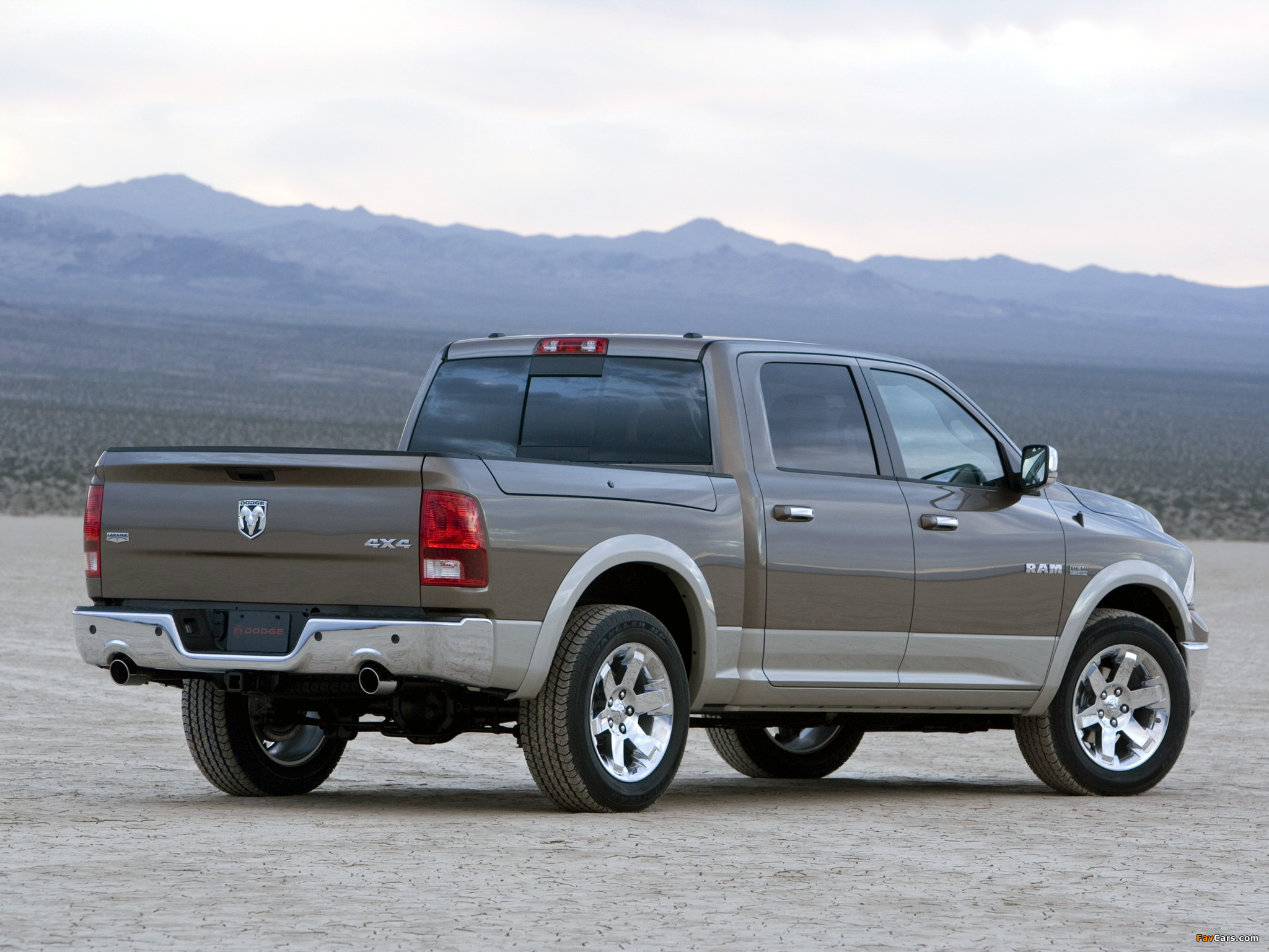 Images of Ram 1500 Laramie Crew Cab 2008 (2048 x 1536)