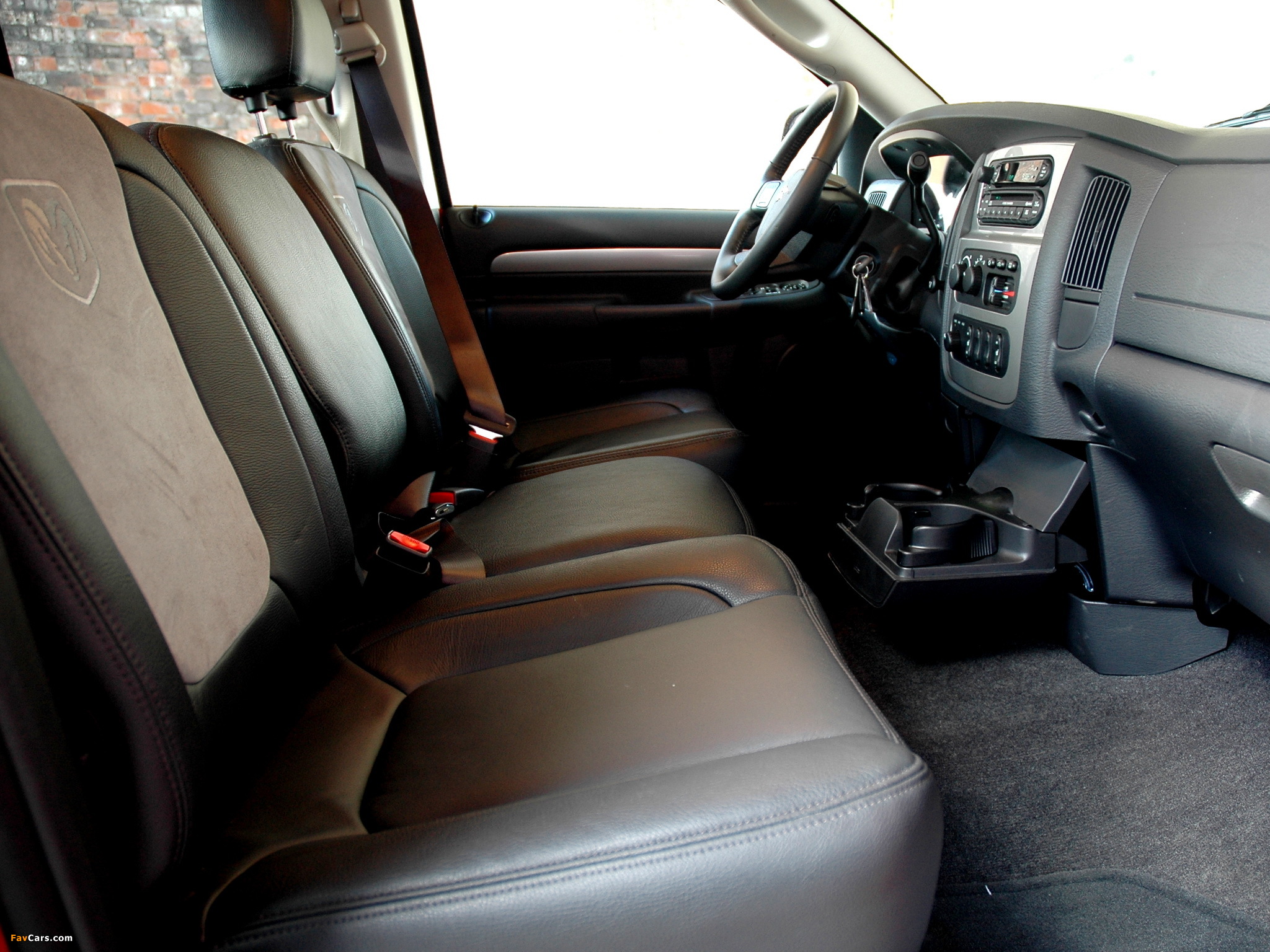 Photos of Dodge Ram 1500 Quad Cab 2002–06 (2048 x 1536)