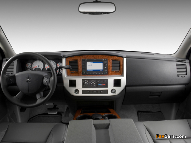 Photos of Dodge Ram 3500 Quad Cab 2006–09 (640 x 480)