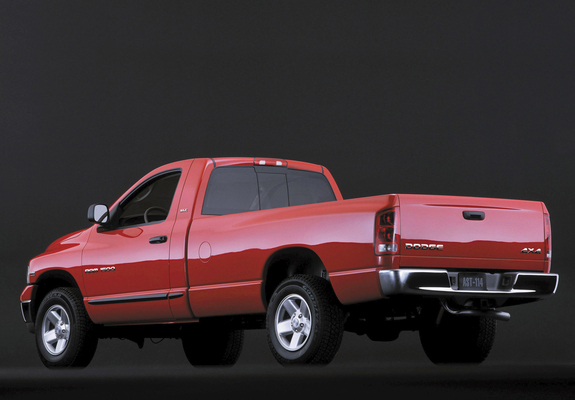 Pictures of Dodge Ram 1500 Regular Cab 2002–06