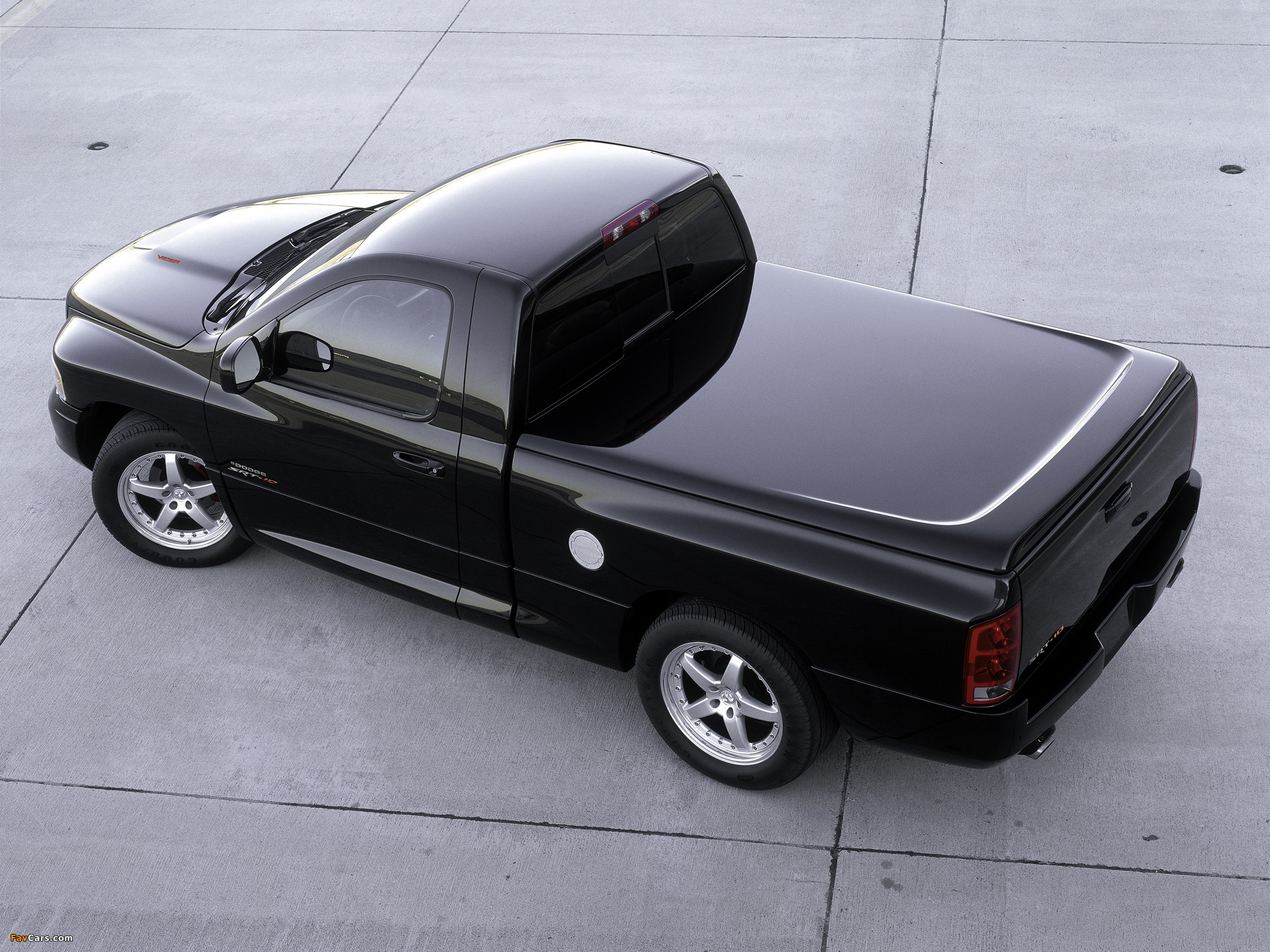 Pictures of Dodge Ram SRT10 Concept 2002 (2048 x 1536)