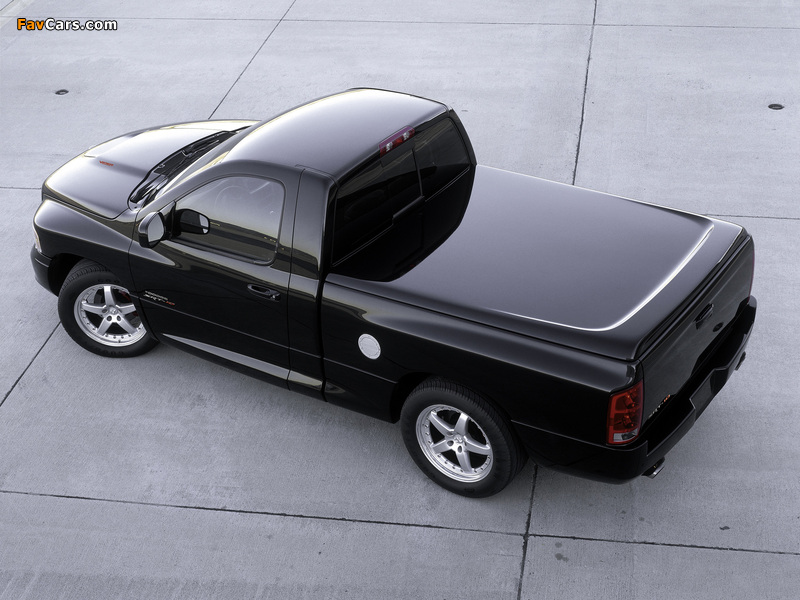 Pictures of Dodge Ram SRT10 Concept 2002 (800 x 600)