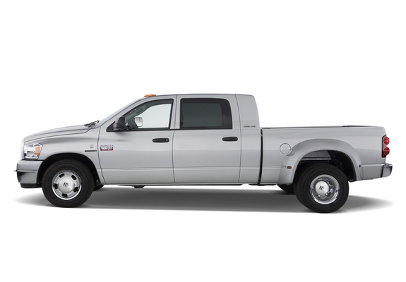 Pictures of Dodge Ram 3500 Mega Cab 2006–09