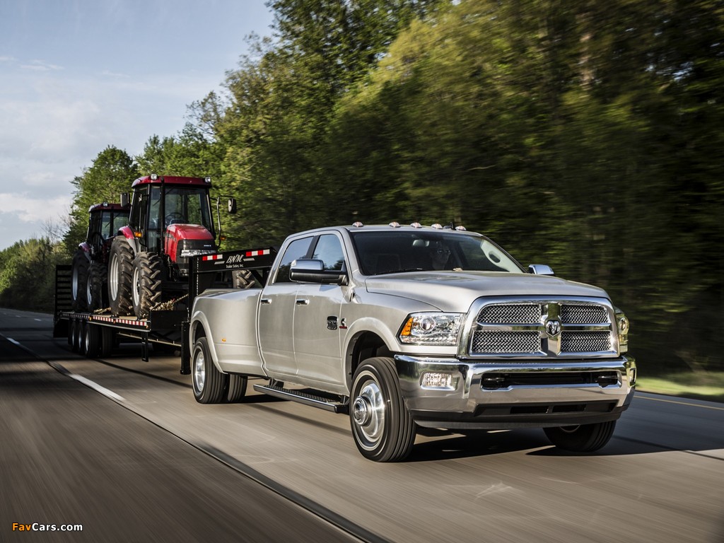 Pictures of Ram 3500 Laramie Longhorn Crew Cab 2012 (1024 x 768)