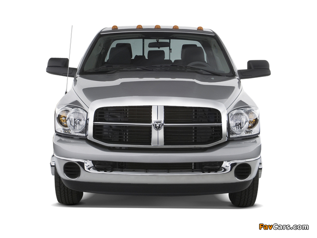 Dodge Ram 3500 Mega Cab 2006–09 wallpapers (640 x 480)