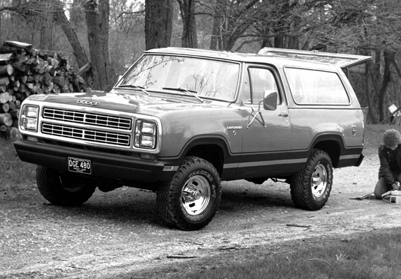 Dodge Ramcharger SE 1980 wallpapers