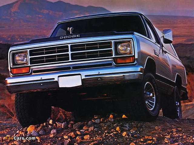 Dodge Ramcharger 1987 images (640 x 480)